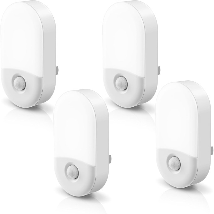 LED Night Light, 4 Pack Motion Sensor, Adjustable Brightness, Daylight White, for Hallway, Bathroom, Kids